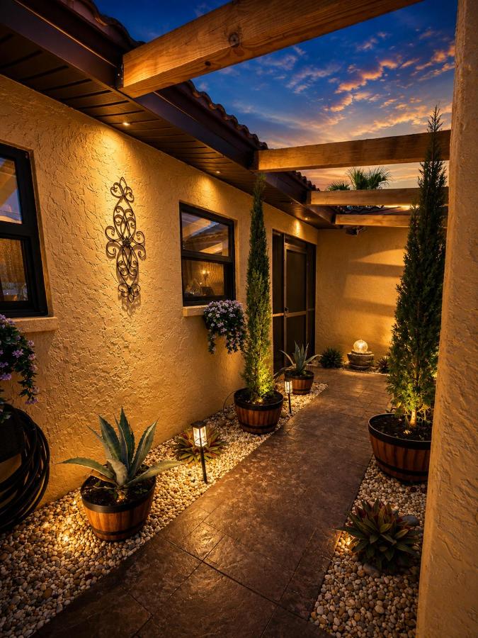 Salt Life Villa - B&B Cape Coral
