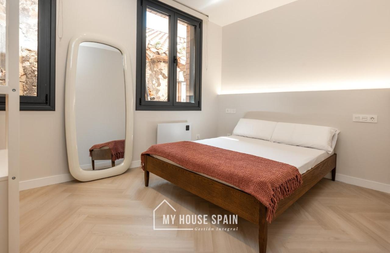 Two-Bedroom Deluxe Apartment