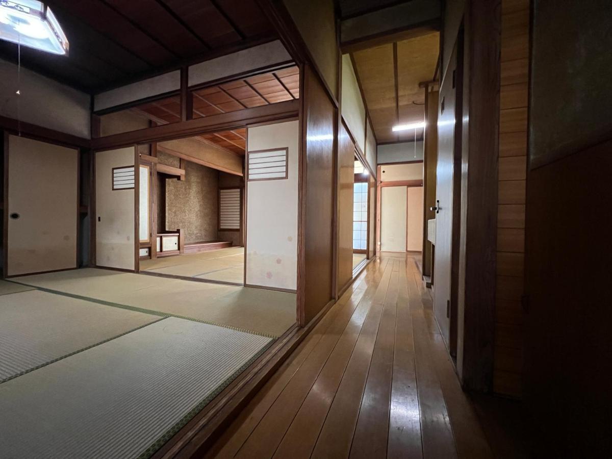 1棟貸切の民泊最低限福井足羽 - B&B Fukui-shi