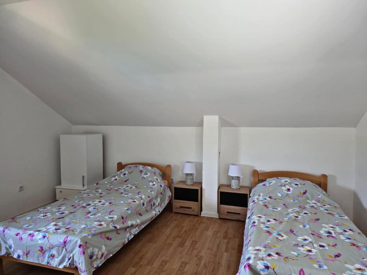Apartman -RIBIĆI- - B&B Konjic