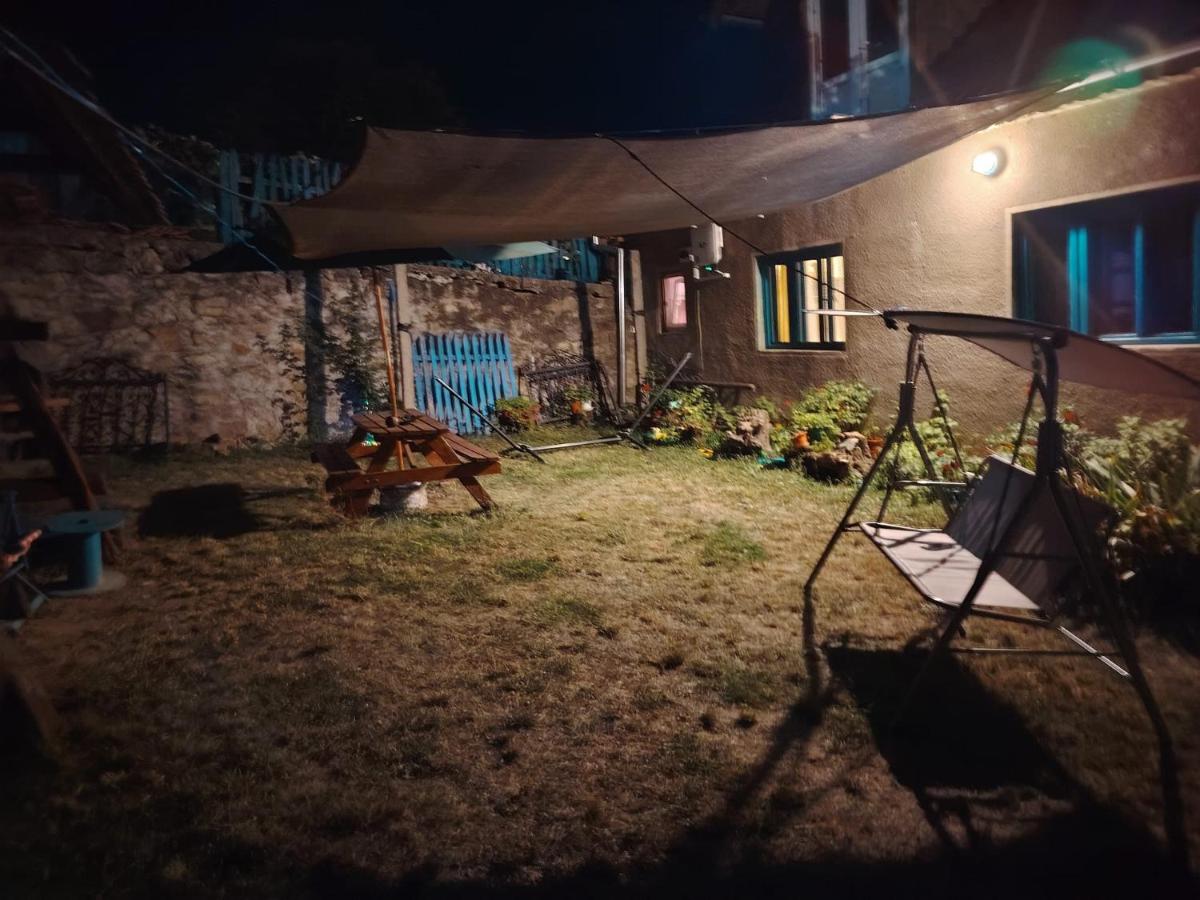 Casa Turcoaz - Ferienwohnung Sviniţa