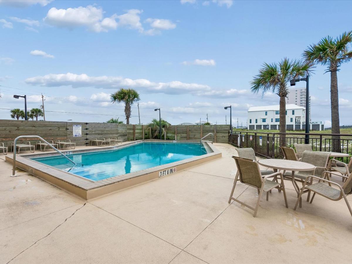 Ocean Breeze West #106 - Bed and Breakfast Perdido Key
