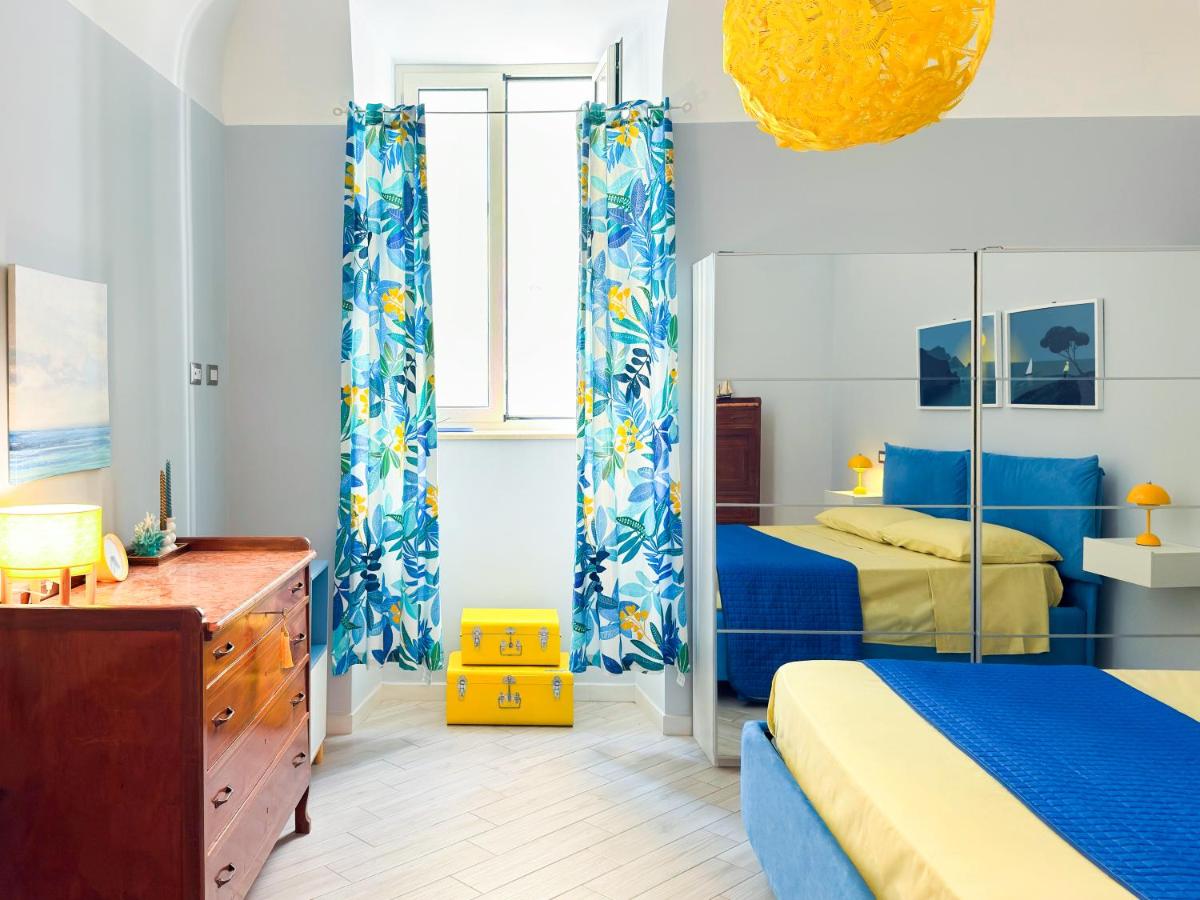 Gli Dei e le Rose - META - B&B Meta
