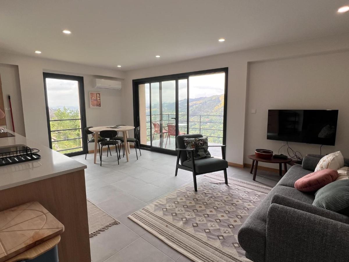 Serena Valley Terrace - Bed and Breakfast Cabeceiras de Basto
