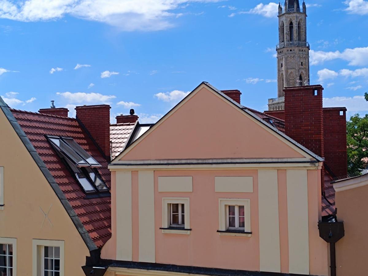 Prusa Studio 22 - W sercu Bolesławca - B&B Bolesławiec