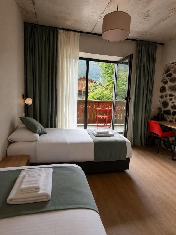 Lavladashi Guest House - B&B Mestia