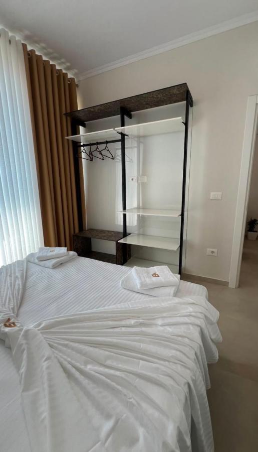 EA Palm Apartments - B&B Vlore