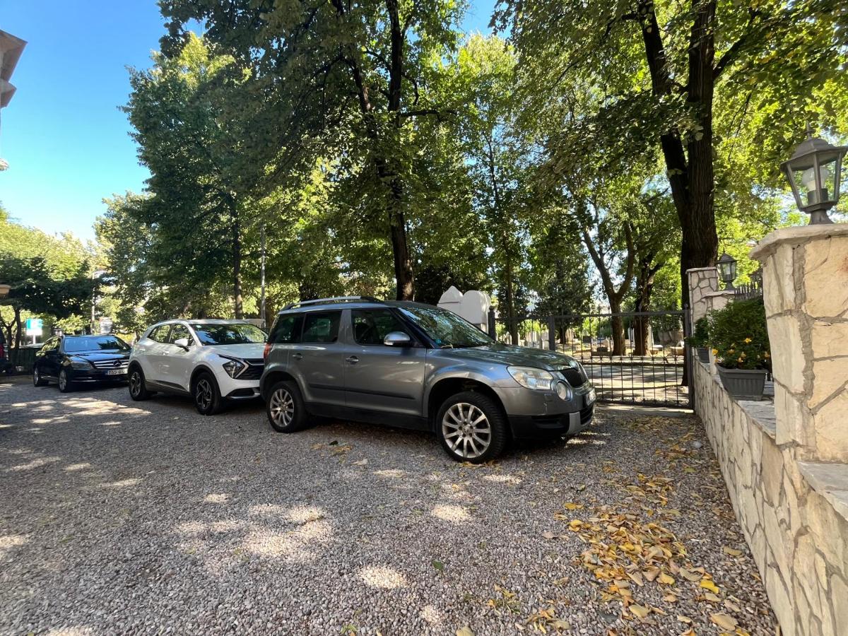 Vila Zahumka Free Parking - Chambres d'hôtes Mostar