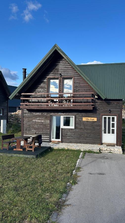 Sunny Village - Vila Eagle - B&B Žabljak