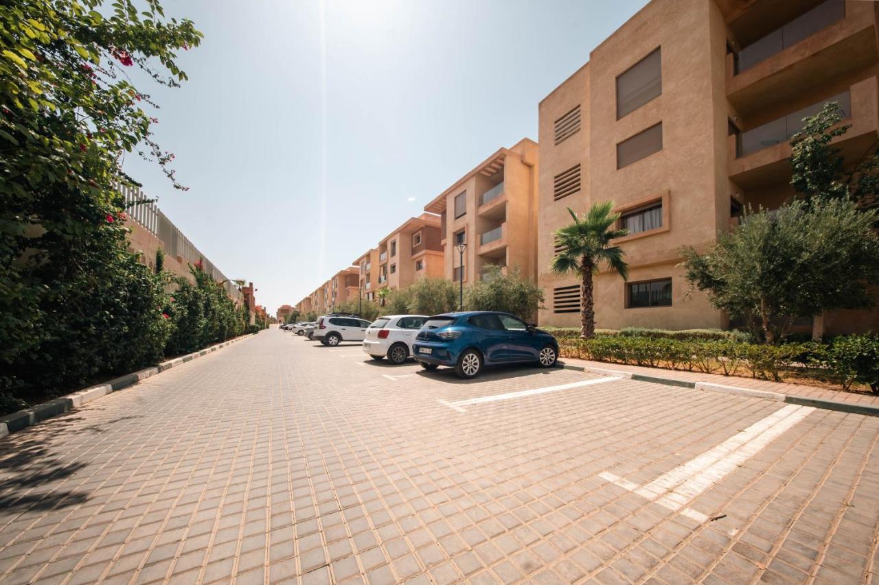 Modernes Luxus Apartment mit Balkon und Poolblick, Coralia les Orangers - B&B Marrakesh