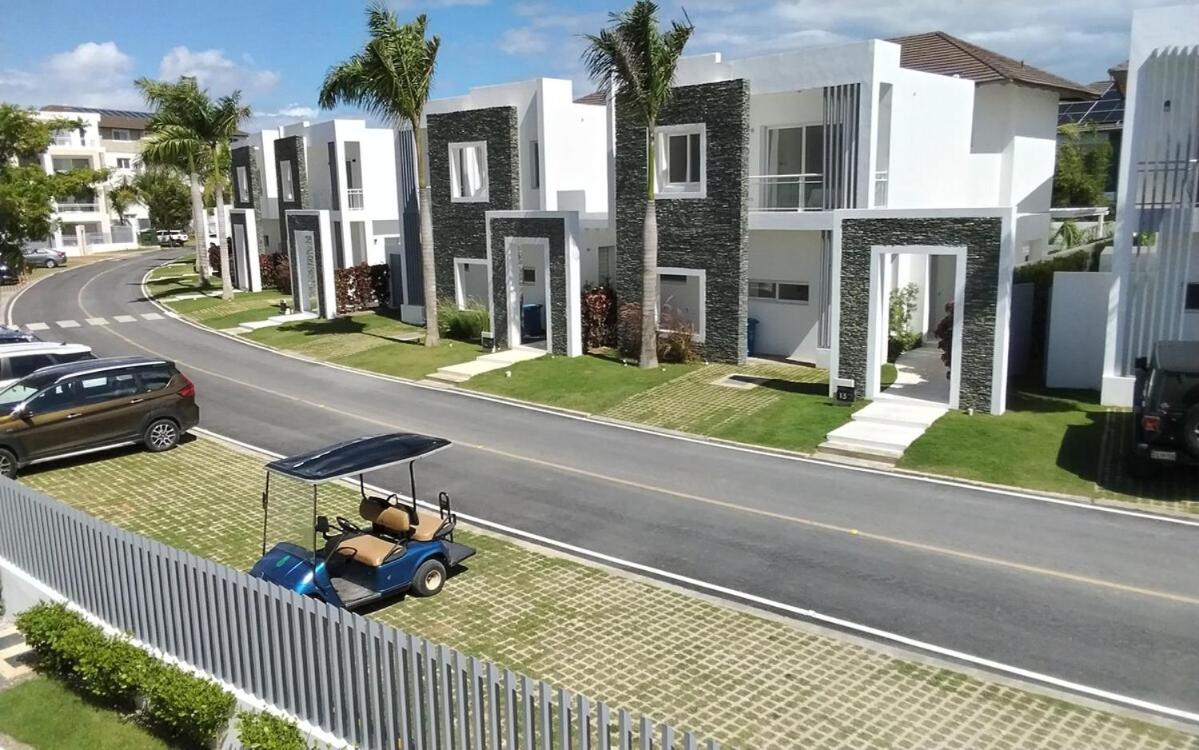 Modern accommodation in Dominicus - B&B La Laguna