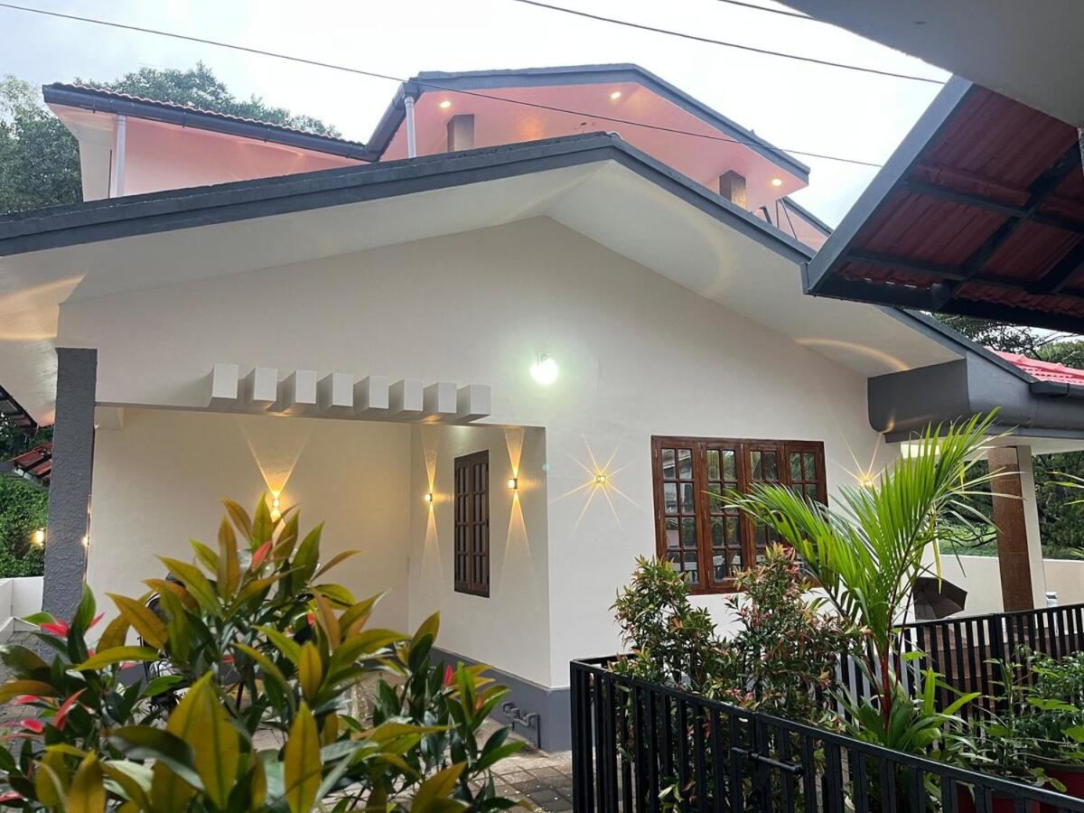 Ragaveena stay - your home away from home - Ferienwohnung Kannur