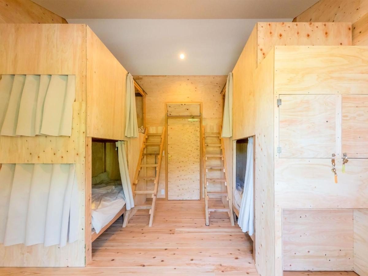 Male Only Dormitory Guest House Amami Long Beach 2 Breakfast included- Vacation STAY 64524v - Chambres d'hôtes Amami