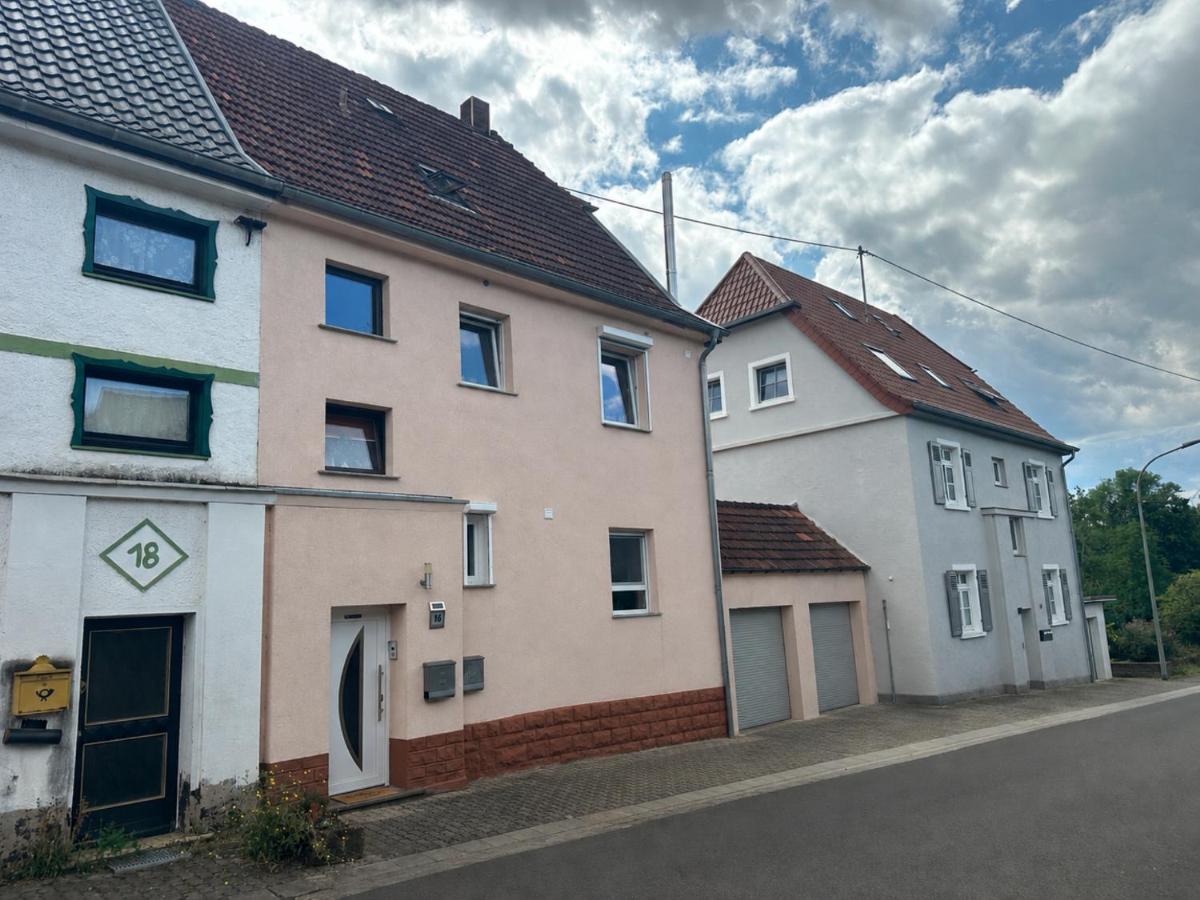 Ferienwohnung ELLERfant - B&B Sankt Wendel