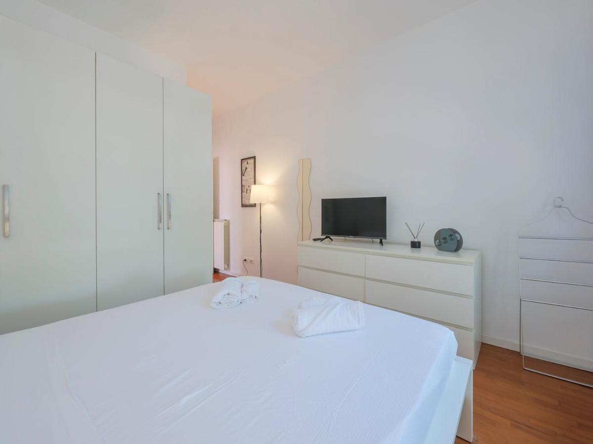 Xenia Milano - 2 rooms apt in Via Mecenate 84 - 8 - Bed and Breakfast Milaan