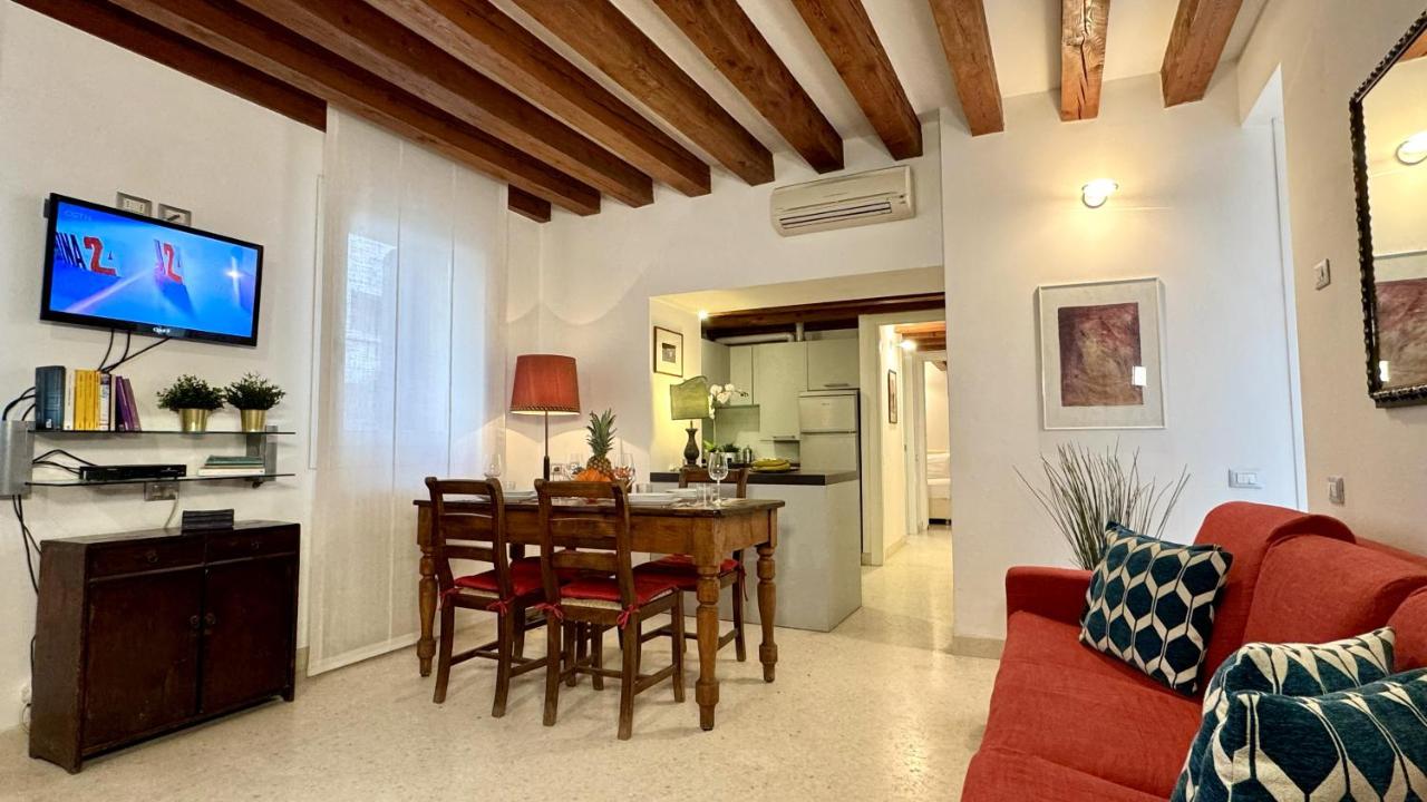 Cimarosa Canal View - Historical Center - Ferienwohnung Venedig