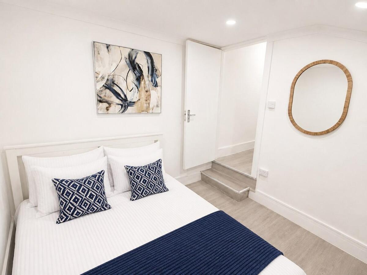 3 BR Flat - Perfect for Contractors and Long Stays - Chambres d'hôtes Newport