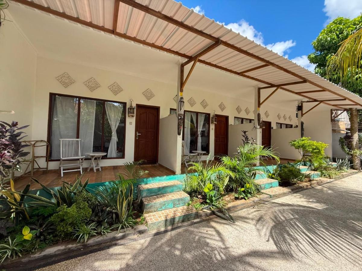 SaltySea - B&B Uluwatu