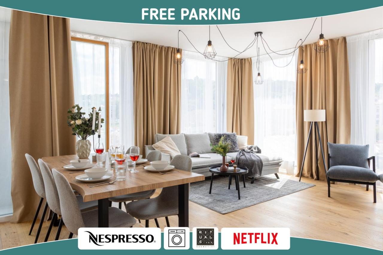 apartino - FREE parking, balcony, easy city access, metro station, nespresso, netflix - B&B Prague