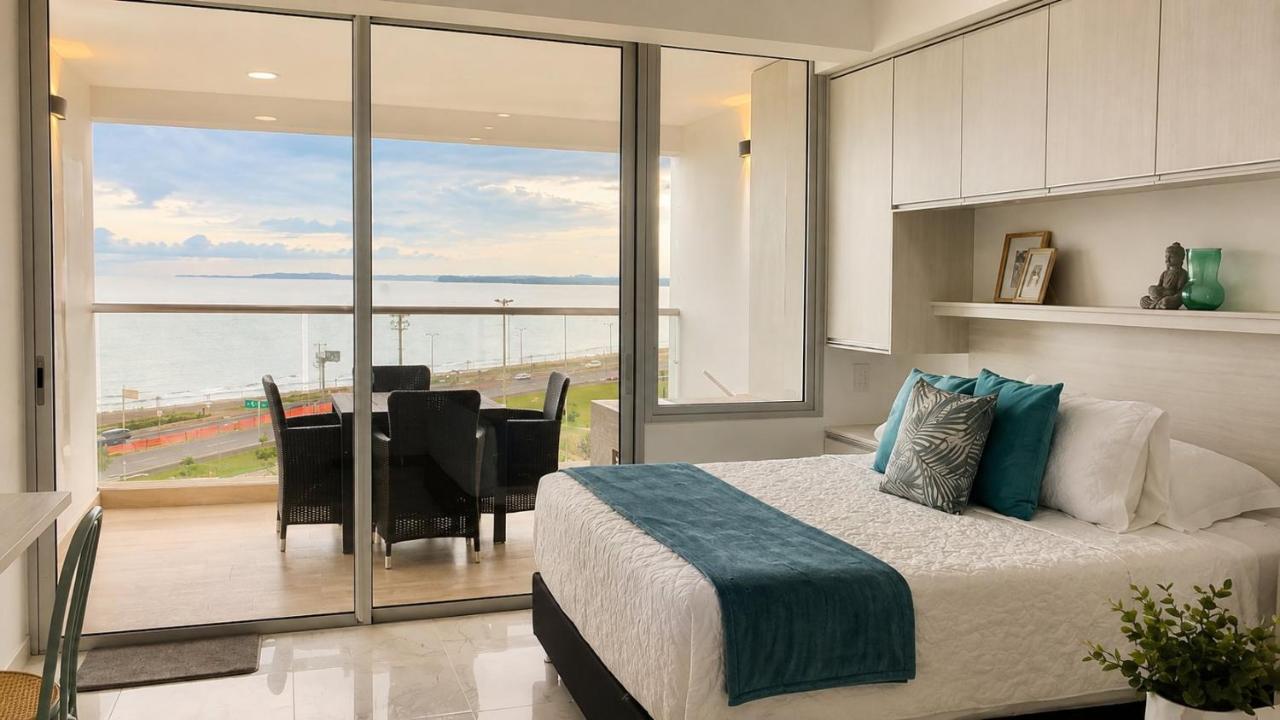 CB726 | Suite moderna frente al mar con balcón y cocina con isla - B&B Cartagena de Indias