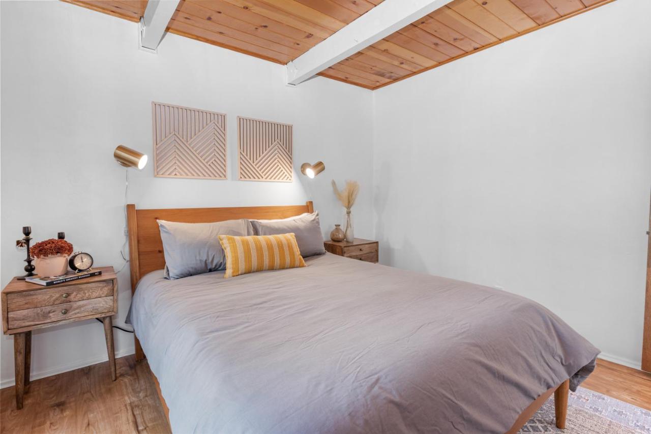 Bearadise - Prime location for a family getaway in the winter or summer - Chambres d'hôtes Big Bear City