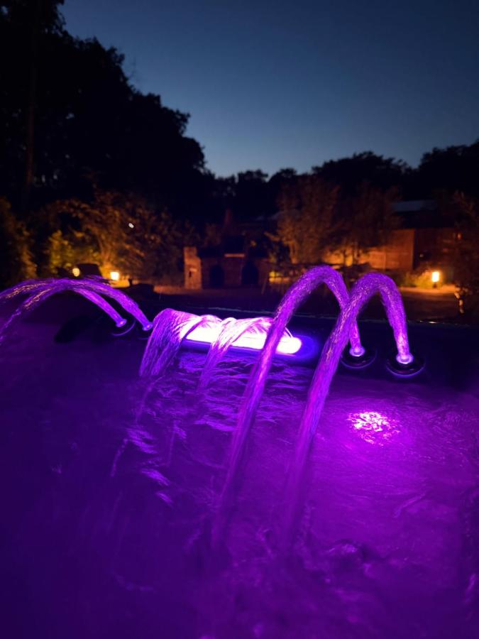 Yasu Stay Sonnevijver Rekem met Jacuzzi - B&B Lanaken