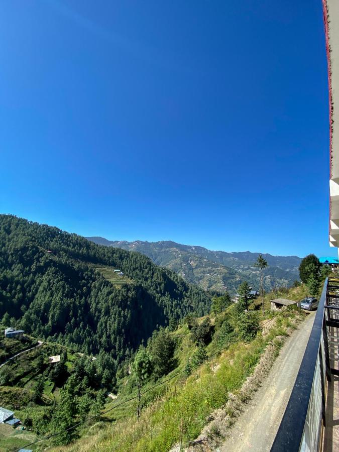 Alpine Crest Homestay Theog, Kufri - B&B Phāgu