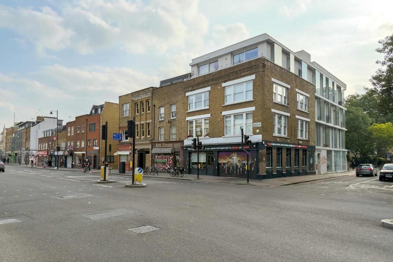 Bright Penthouse with Lift 2 BR Large Balcony Suit Family - B&B Shoreditch