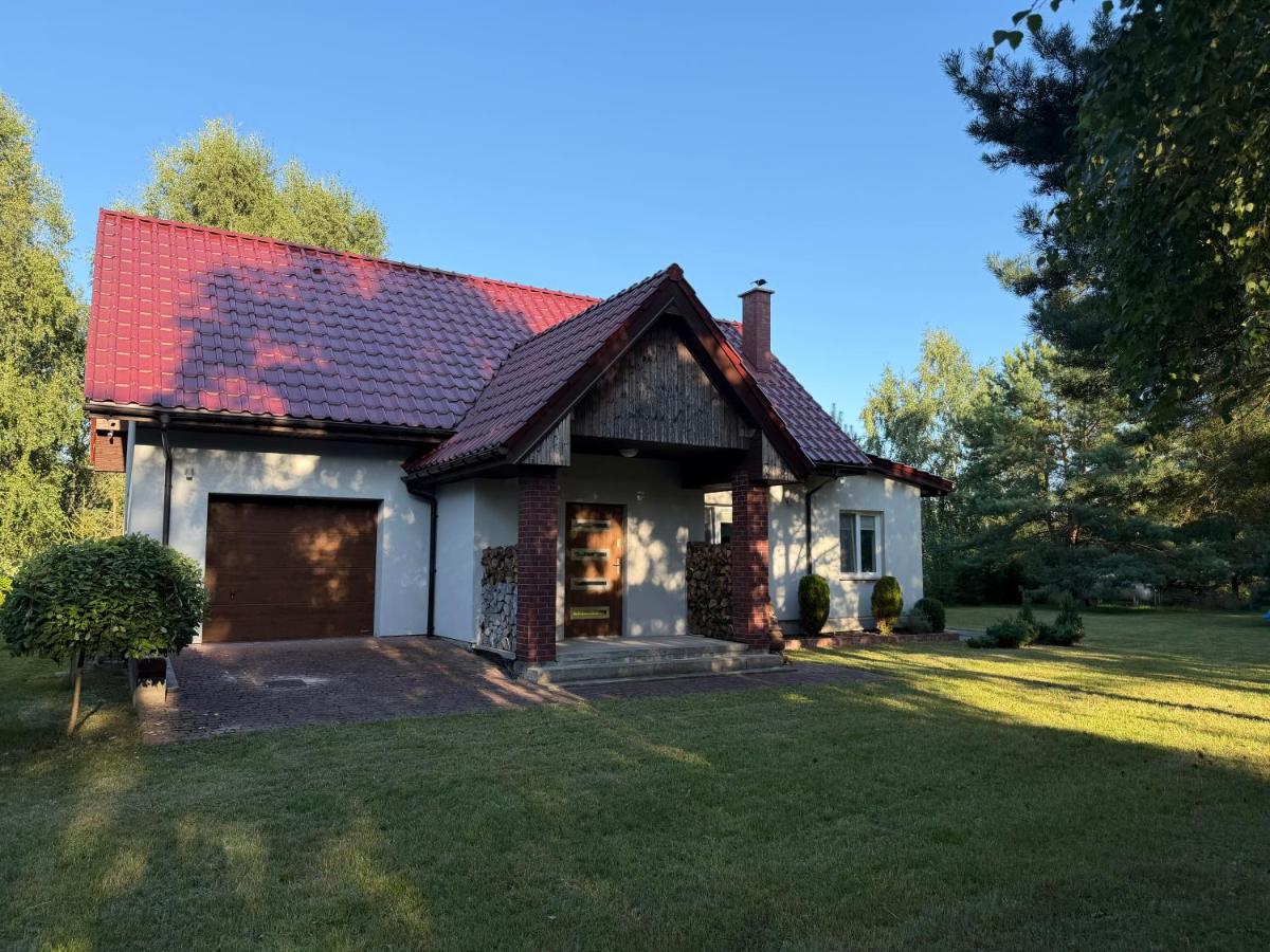 Dom nad jeziorem Dołgie Oaza - B&B Dyminek