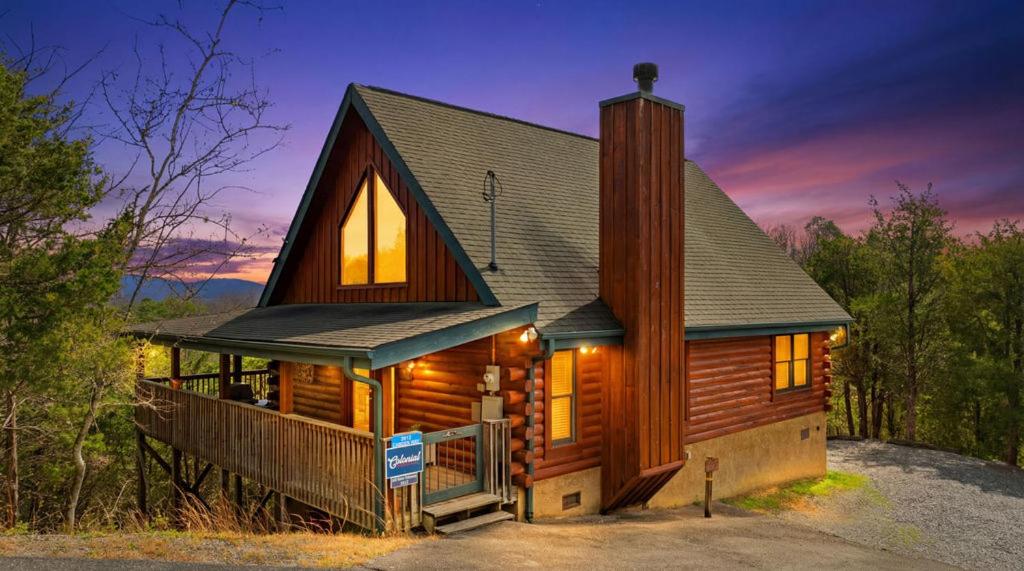 Still Water Hideaway Calm Waters, Quiet Escapes - Bed and Breakfast Pigeon Forge