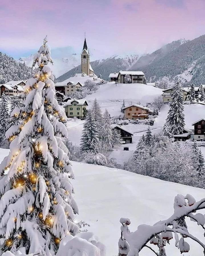 Ferienwohnung mit traumhaftem Bergpanorama - B&B Schmitten