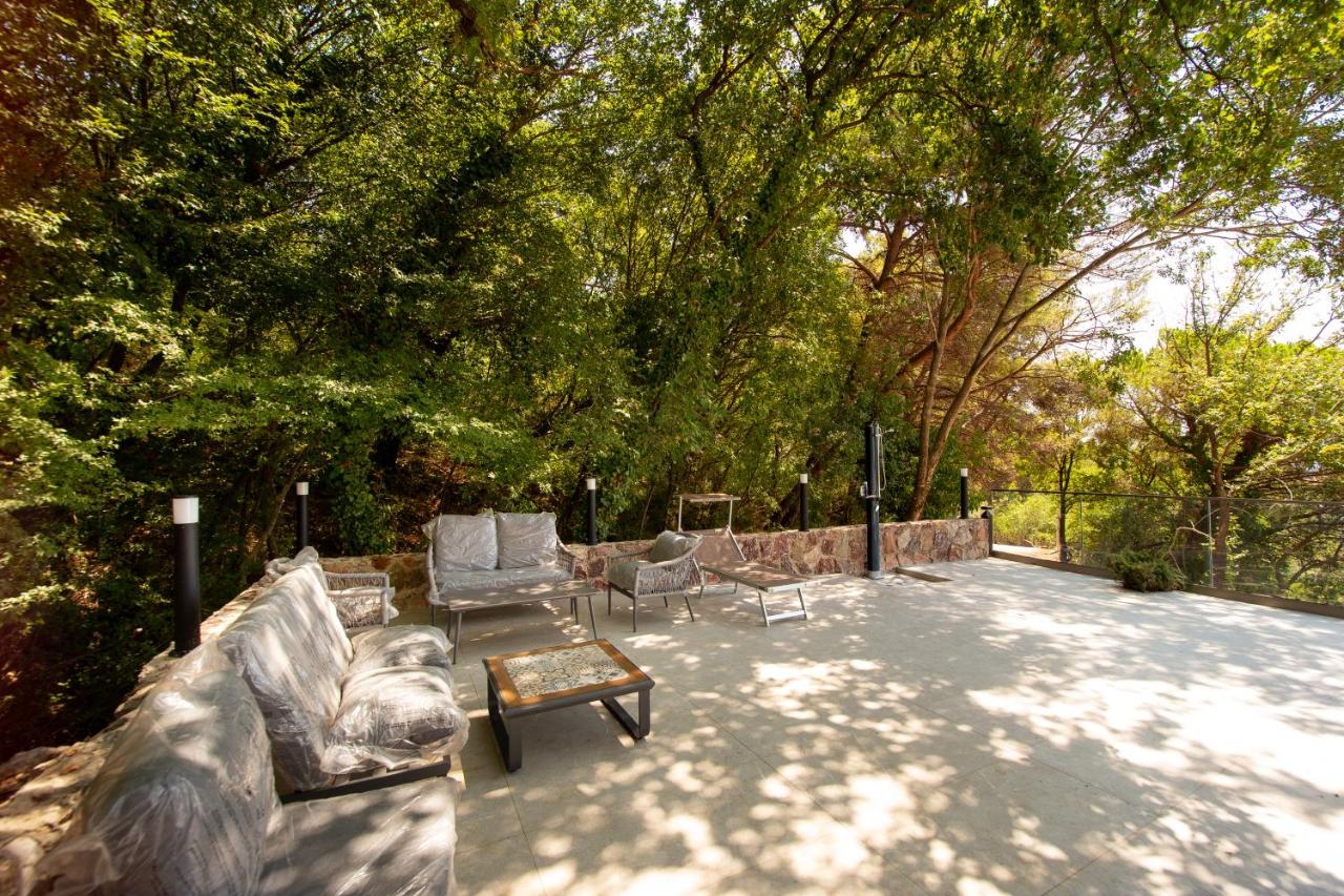 El Nido Hidden Woods Villa, Infinity Pool Budva - B&B Podostrog