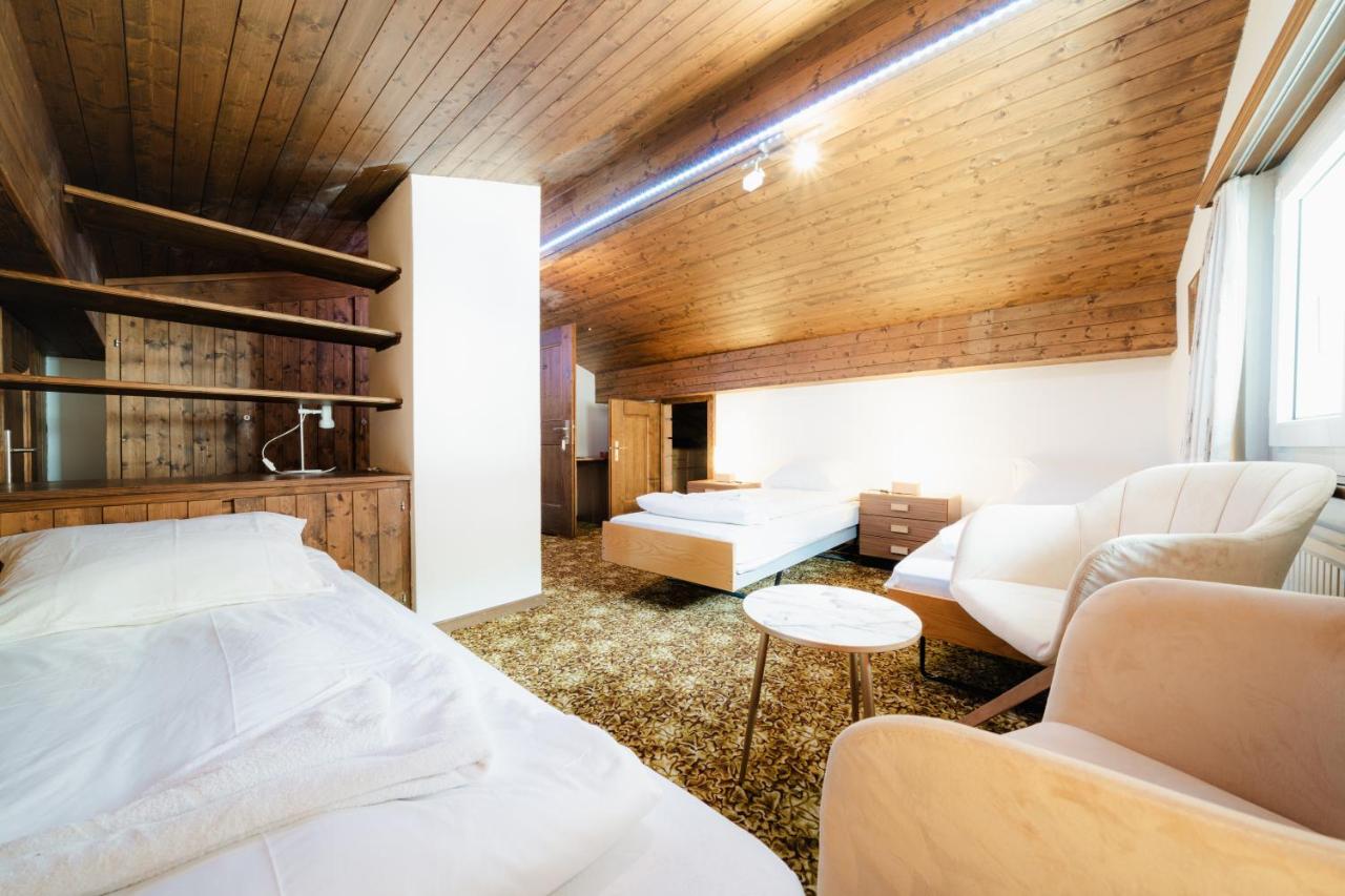 WEF and Ski Apartment - Ferienwohnung Saas im Prättigau