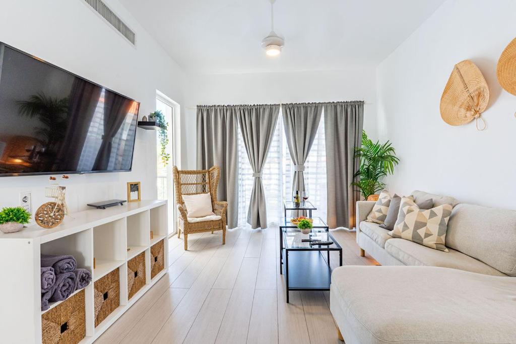 NEW UNIT WITH BEACH AND POOL ACCESS - N B301 - Chambres d'hôtes Punta Cana