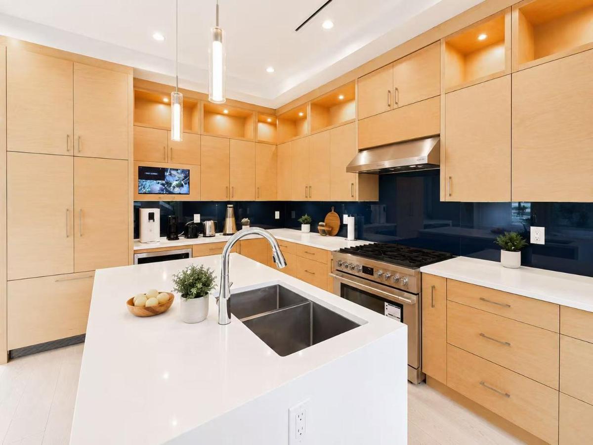 Vancouver W 15th Homestay Near Kitsilano Transits & UBC - Chambres d'hôtes Vancouver