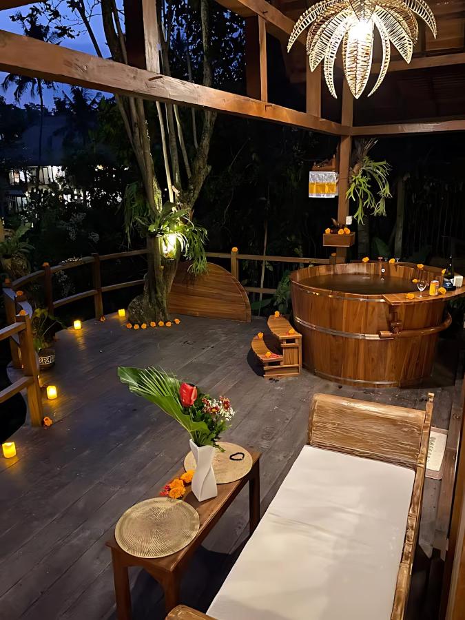 Dream Hale Nai'a Bungalow with Hot Tub & Stunning View - B&B Ubud