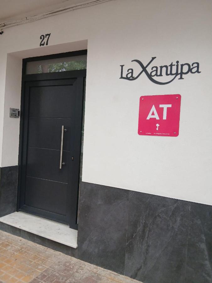 Apartamentos La Xantipa - B&B Argamasilla de Alba