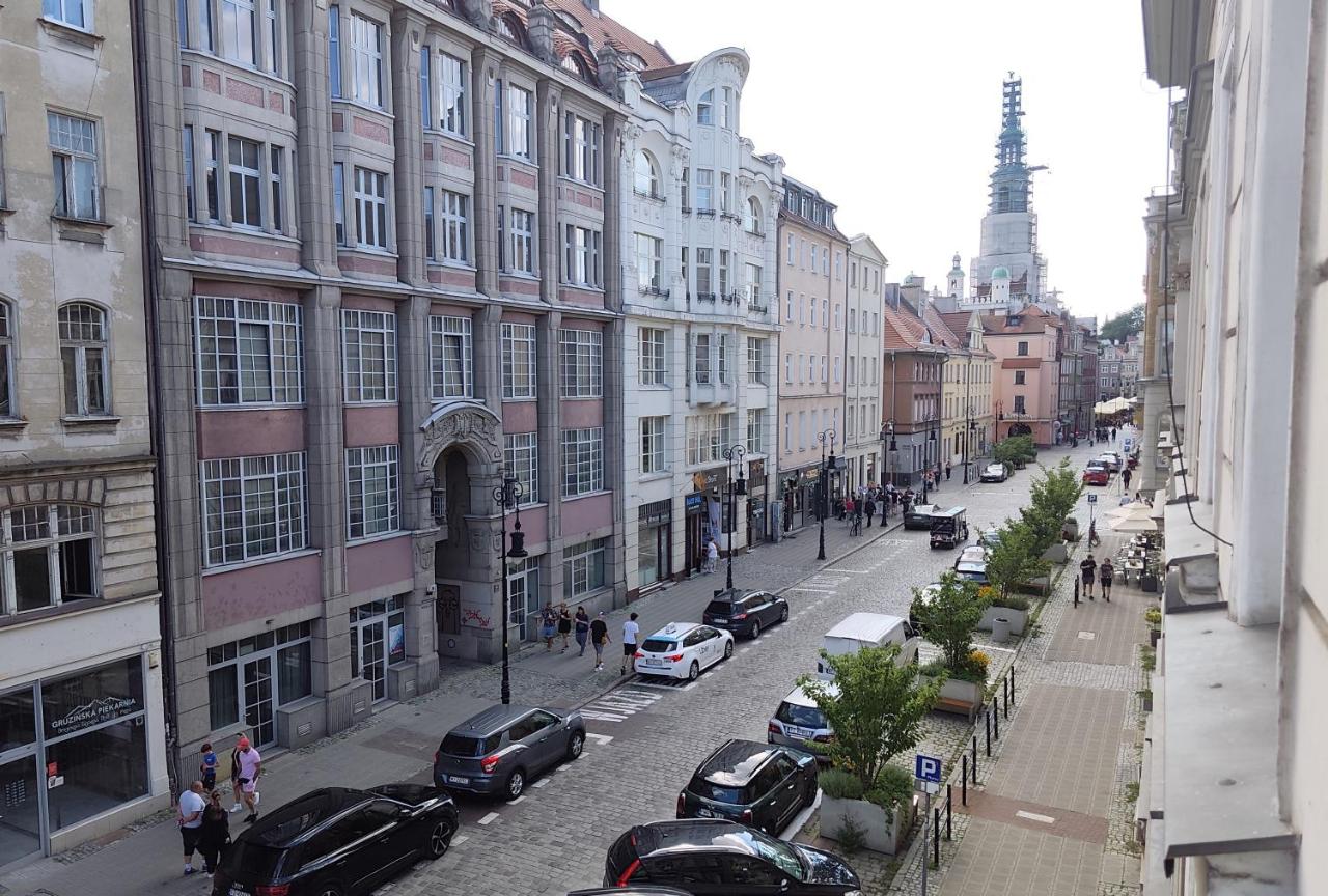 Pi 314 Old Town - 4 Bedroom Apartment - Ferienwohnung Posen