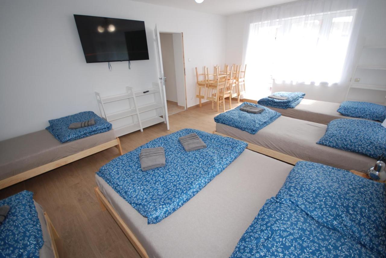 Habitación Familiar con balcón