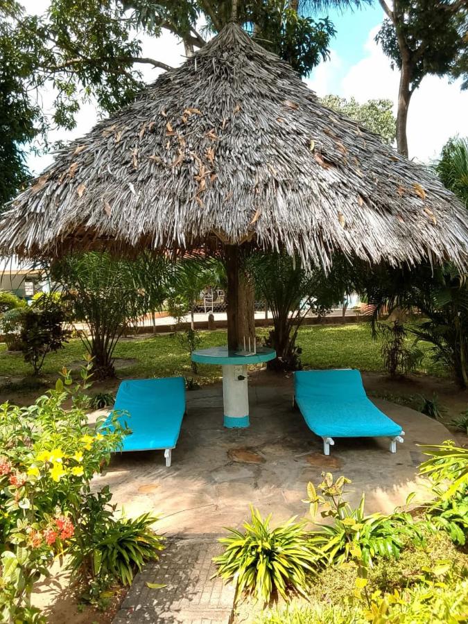 Serene Pool Villa - Ferienwohnung Malindi