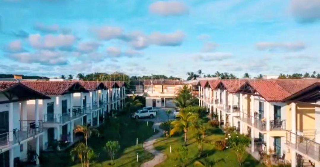 Flats a 100 metros da Praia - B&B Porto Seguro