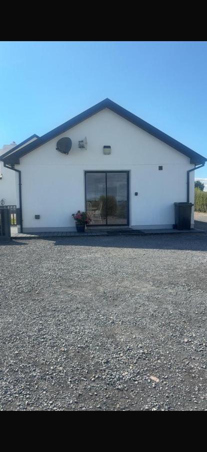 Sea View Chalet on the Wild Atlantic Way - B&B Tully