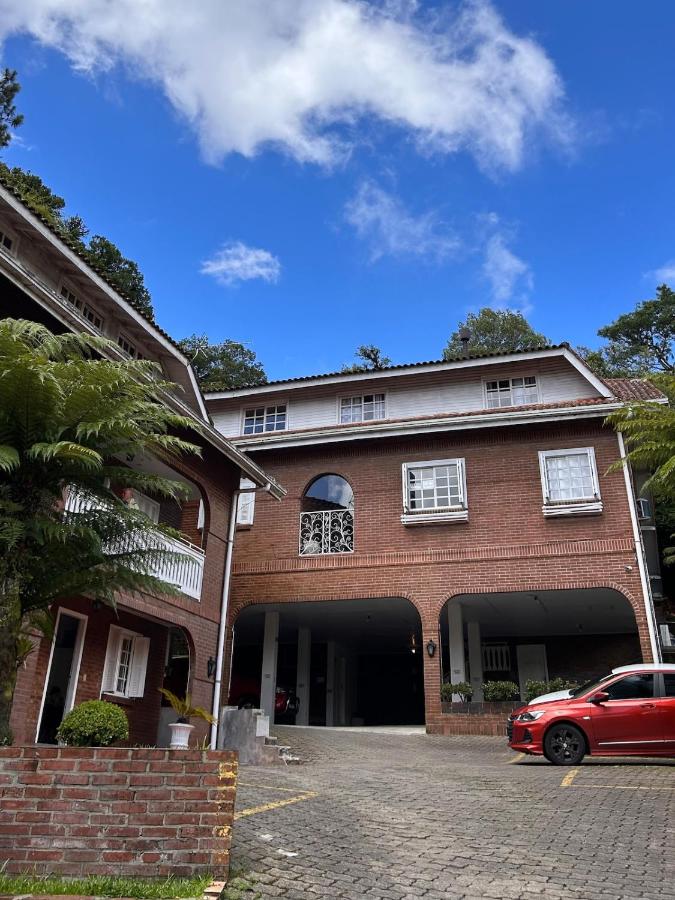 Apartamento 200m da Catedral de Canela! - B&B Canela