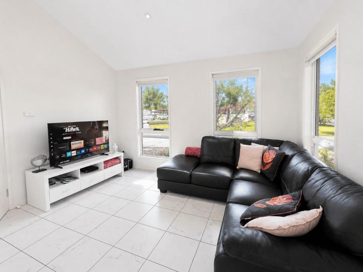 Annvilla by Book Jervis Bay - Bed and Breakfast Huskisson