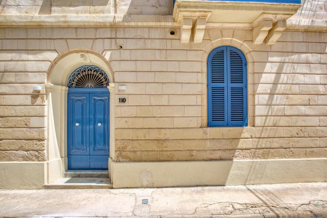 Beautiful 3 Bedroom Apartment in Sliema with WIFI - B&B Sliema