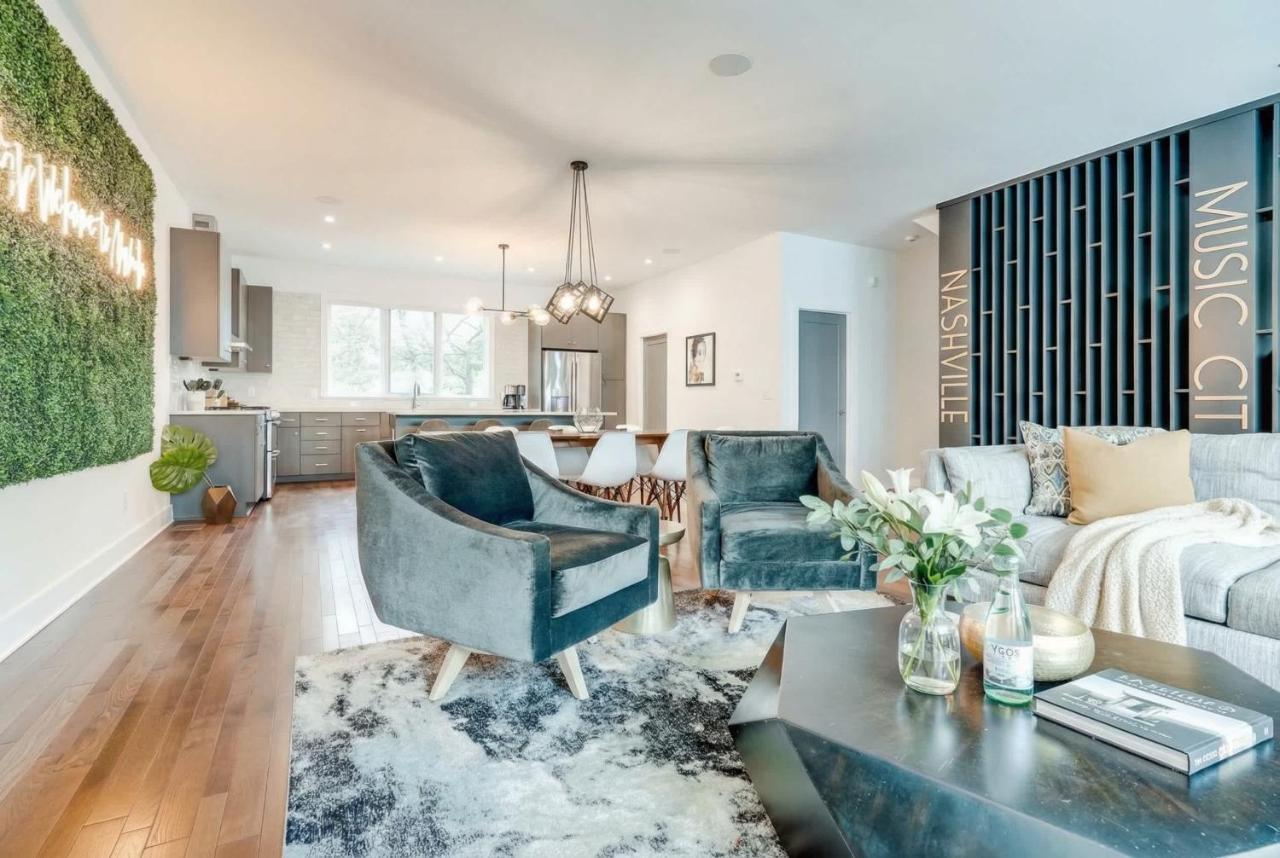 Downtown Luxury - 10 Beds & Free Parking - B&B Nashville