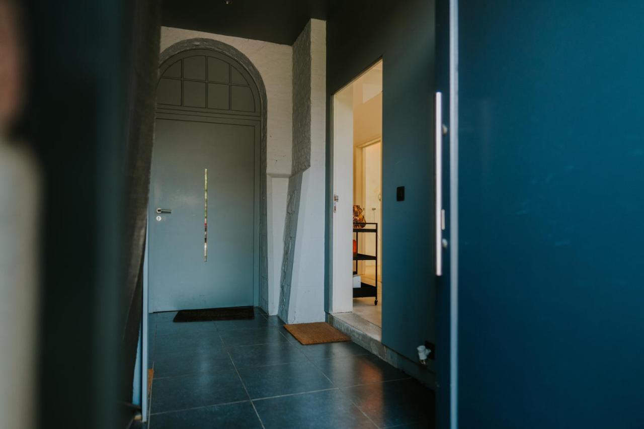 Loft ,FREE PROSECCO BOTTLE !,Parking privé , clim - Chambres d'hôtes Liège