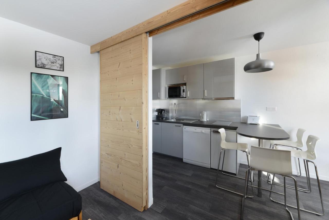Résidence Aigue-marine - Studio sur les pistes entièrement rénové · Accès direct aux pistes · Balcon MAE-3732 - Chambres d'hôtes Mâcot-la-Plagne