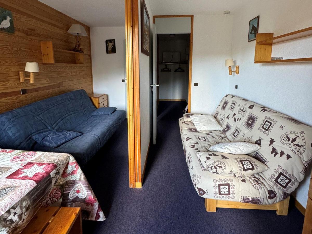 Résidence Onyx - Studio fonctionnel · Accès direct aux pistes ·Vue pistes · Balcon MAE-3777 - Chambres d'hôtes Mâcot-la-Plagne