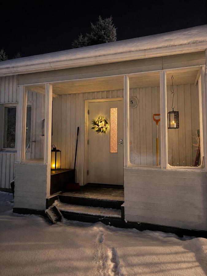 Family Home for 5 near Santa Claus Village, Sauna & Free Parking - B&B Rovaniemi